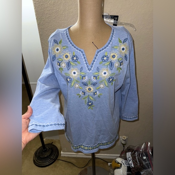 Women’s Alfred Dunner 3/4 Sleeve Blouse Size Small - Picture 2 of 4